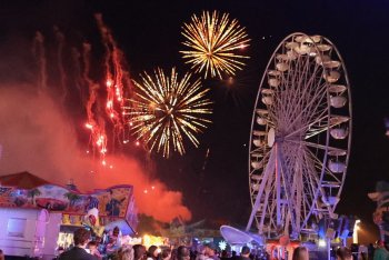 Jura Volksfest Neumarkt 2025 - Abschlussfeuerwerk